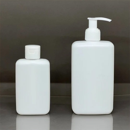 Plastic Lotion Bottle 2